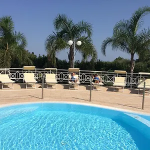https://lantica-ruota.sicilyhotelsitaly.net